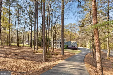 1037 Cameron Mill Rd, Lagrange, GA 30240 photo 4