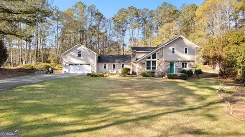 Exterior - 912 S Willowcrest Way, Lagrange, GA 30240 photo 6 of 15