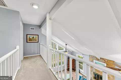 Entry Way - 912 S Willowcrest Way, Lagrange, GA 30240 photo 6 of 7
