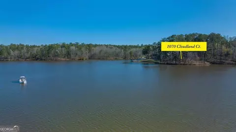 1070 Cloudland Ct, Greensboro, GA 30642
