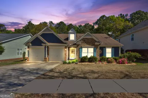3271 Cooper Woods Dr, Loganville, GA 30052