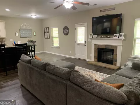 113 Copper Creek Dr, Lagrange, GA 30240 photo 11