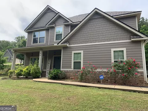 113 Copper Creek Dr, Lagrange, GA 30240
