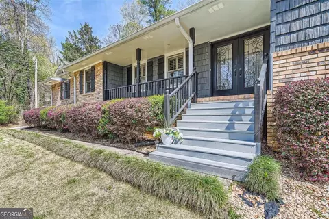 1868 Lake Lucerne Way SW, Lilburn, GA 30047
