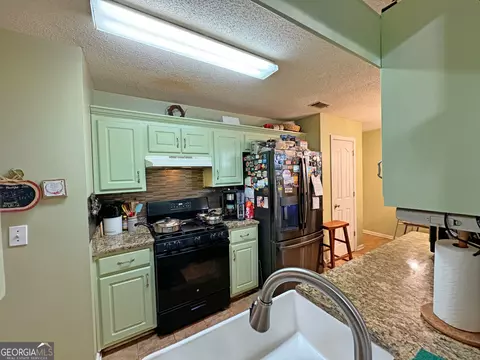 11061 Knotty Pine Pl, Hampton, GA 30228 photo 13