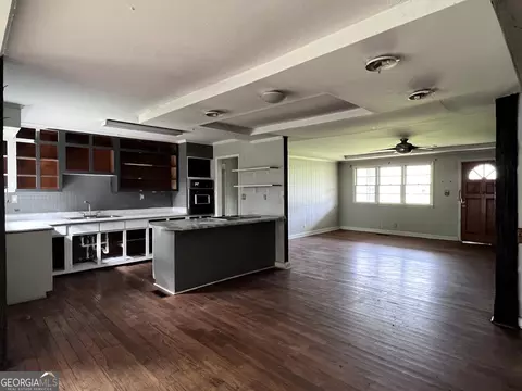 Kitchen - 738 Arrowhead Rd, Dublin, GA 31021 photo 1 of 4