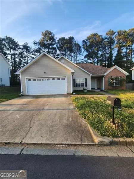 5510 Mayfair Crossing Dr, Lithonia, GA 30038