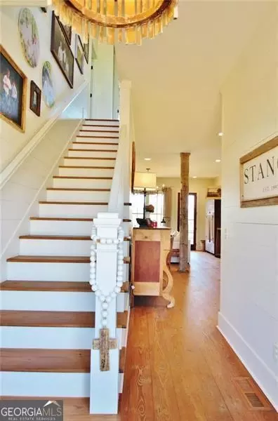 Entry Way - 1340 Wrights Mill Rd, Commerce, GA 30530 photo 1 of 15