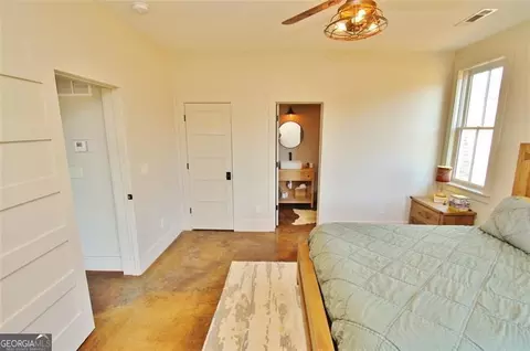 Bedroom - 1340 Wrights Mill Rd, Commerce, GA 30530 photo 14 of 14