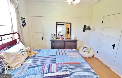 Bedroom - 1340 Wrights Mill Rd, Commerce, GA 30530 photo 10 of 14