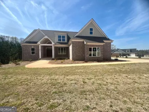 1931 Blazing Star Ct, Statham, GA 30666