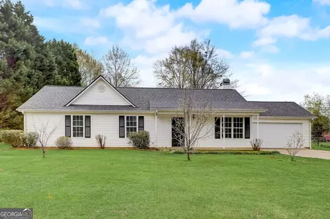 2018 Ross Ln, Locust Grove, GA 30248