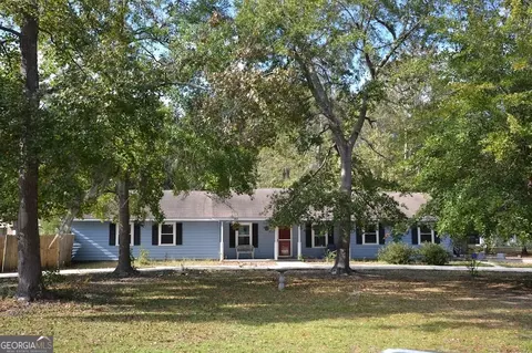 475 Marys Dr, Woodbine, GA 31569