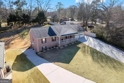 108 Walnut St, Canton, GA 30115
