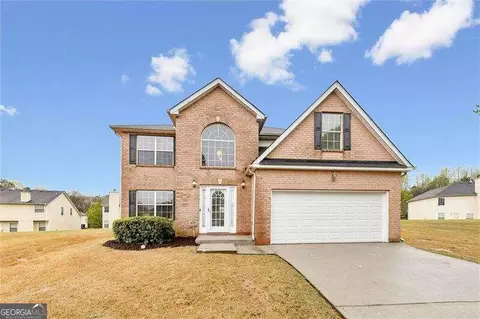 3072 Prairie Rose Ln, Ellenwood, GA 30294