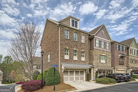 960 Thibideau Ct, Atlanta, GA 30328