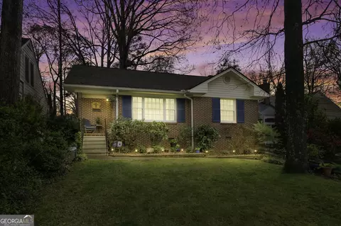 2437 W Woodland Cir, East Point, GA 30344
