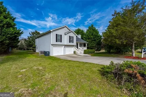 1219 Brookton Chase Ct, Dacula, GA 30019