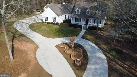 3183 E Fairview Rd, Mcdonough, GA 30252