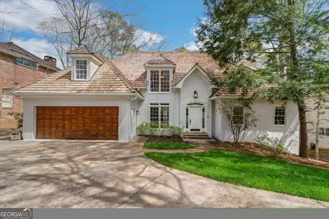 8615 Steeple Chase Dr, Roswell, GA 30076