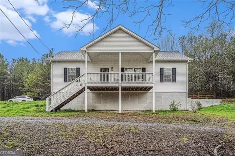 3243 Wax Rd SE, Aragon, GA 30104