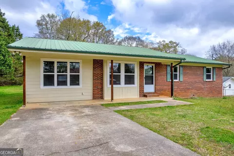189 Nora Moss Ln, Carnesville, GA 30521