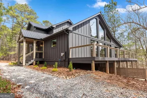 364 Julep Cir, Ellijay, GA 30540