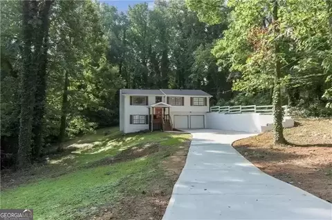 8982 Mandarin Dr, Jonesboro, GA 30236