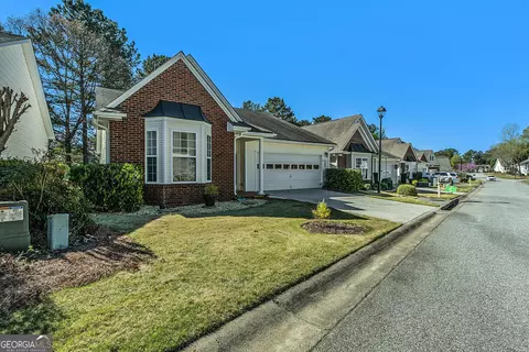 9765 Reflections Dr, Villa Rica, GA 30180