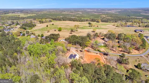 View/Area - 212 S Smith Rd, Lagrange, GA 30241 photo 5 of 7