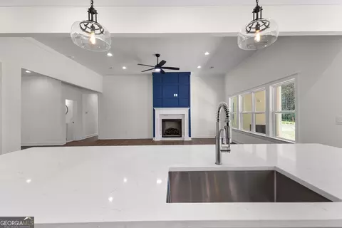 Kitchen - 212 S Smith Rd, Lagrange, GA 30241 photo 6 of 13
