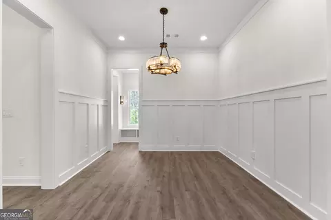 Entry Way - 212 S Smith Rd, Lagrange, GA 30241 photo 6 of 8