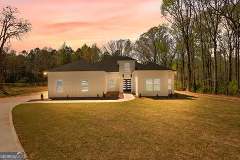 Exterior - 212 S Smith Rd, Lagrange, GA 30241 photo 13 of 13