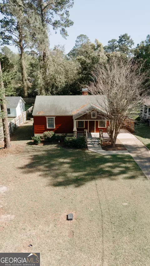 308 Claire Dr, Thomasville, GA 31792