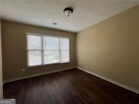 480 Leasingham Way, Duluth, GA 30097 photo 12
