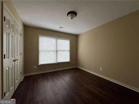480 Leasingham Way, Duluth, GA 30097 photo 11