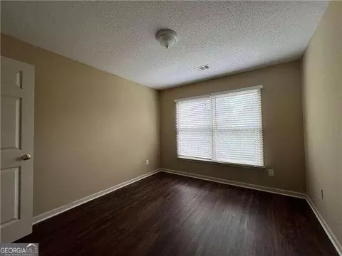 480 Leasingham Way, Duluth, GA 30097 photo 13