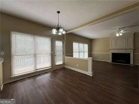 480 Leasingham Way, Duluth, GA 30097 photo 6