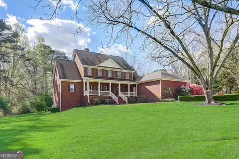 366 Bob Smith Rd, Sharpsburg, GA 30277