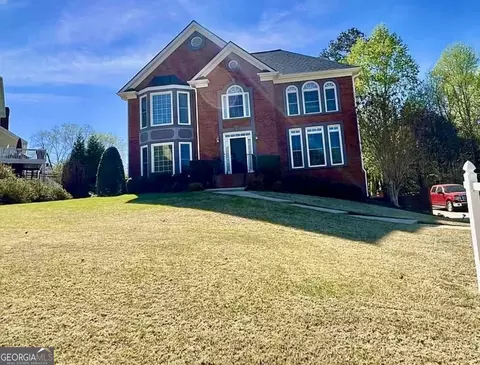 3515 Pinemont Dr, Douglasville, GA 30135