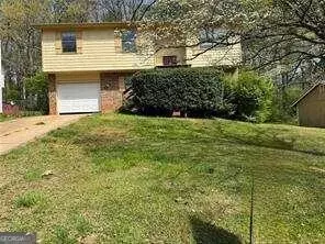 2806 Oxford Dr, Decatur, GA 30034