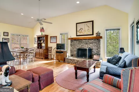 44 Bramlitt Ln, Tiger, GA 30576 photo 9