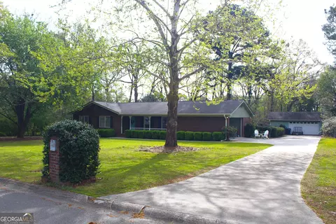 409 Cloverdale Dr, Dublin, GA 31021 photo 3