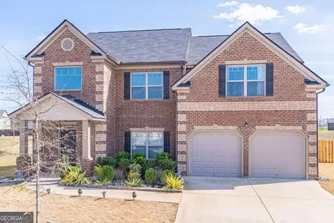 238 Loganview Dr, Loganville, GA 30052