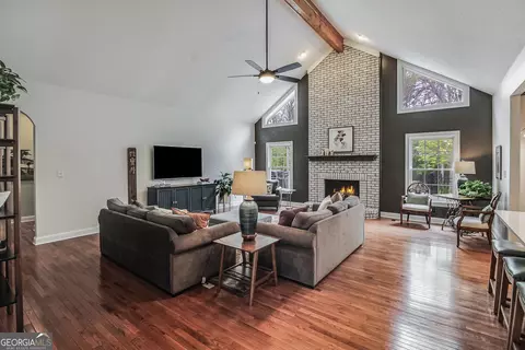 Living - 845 Streamside Dr, Mcdonough, GA 30252 photo 3 of 10
