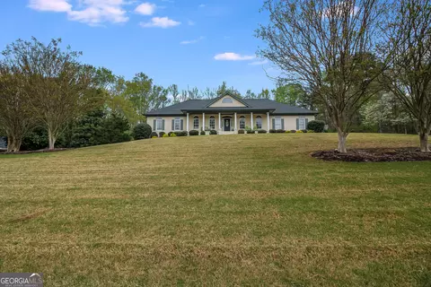 Exterior - 845 Streamside Dr, Mcdonough, GA 30252 photo 11 of 18