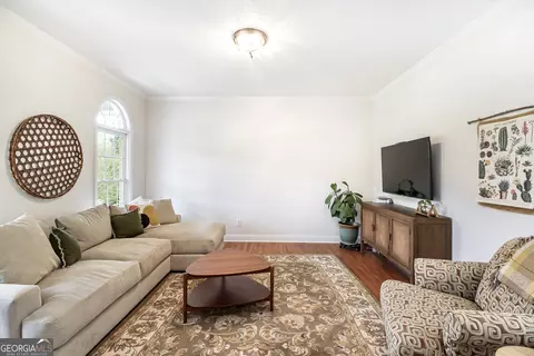 Living - 845 Streamside Dr, Mcdonough, GA 30252 photo 5 of 10