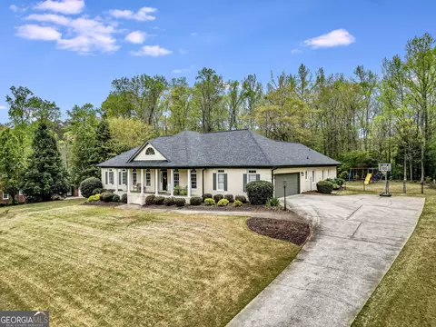 Exterior - 845 Streamside Dr, Mcdonough, GA 30252 photo 15 of 18