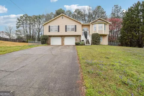 3408 Huntington Ct, Douglasville, GA 30134