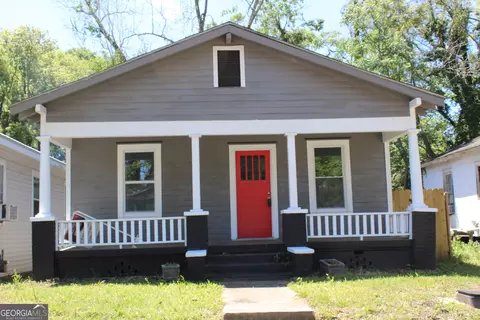 19 W 54th St, Savannah, GA 31405